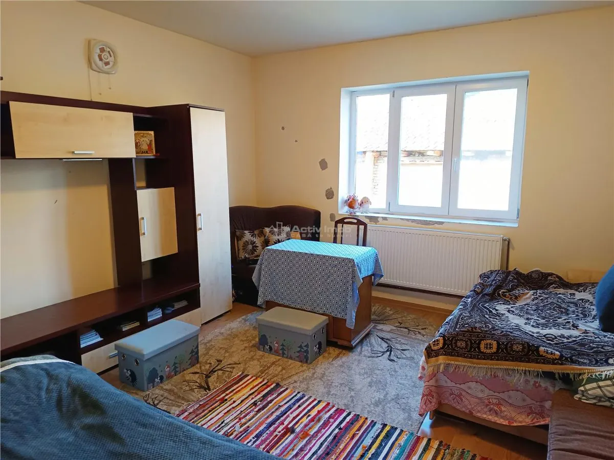 Casa 3 camere + teren in Pojejena, jud. Caras Severin - foto 3