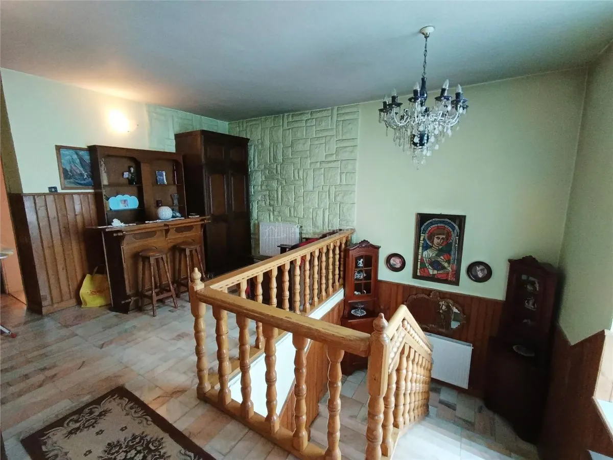 Casa cu teren 315 mp â€“ Moldova Veche, jud. CS - foto 12