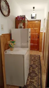 Moldova Noua, Apartament 2 Cam. Semidecomandat - foto 4