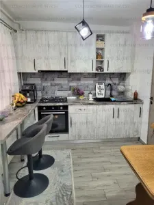 Apartament 2 camere, decomandat - zona Astra - foto 9