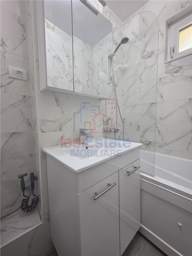 Apartament 2 camere Alexandru Cel Bun - foto 9