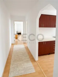 RECO Apartament 2 camere Rogerius, parter, complet mobilat si utilat - foto 2