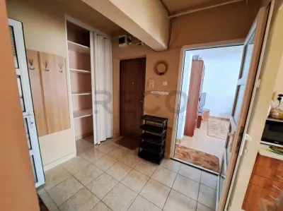 RECO Apartament ultracentral Salonta - foto 4