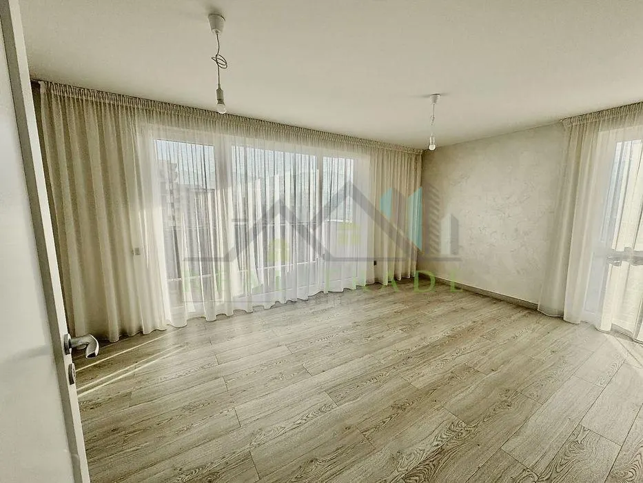 Apartament 2 camere Urban Plaza, pozitie excelenta - foto 4