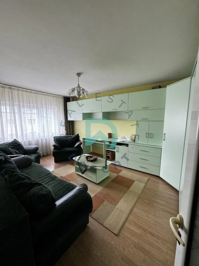 Apartament 2 camere Triaj, Brasov - foto 1