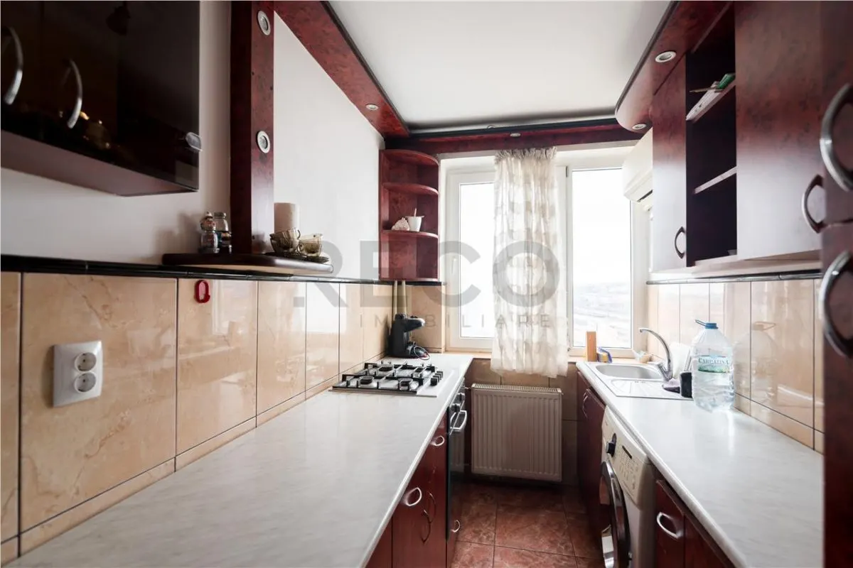 RECO apartament cu 2 camere priveliste superba cu lift - foto 4