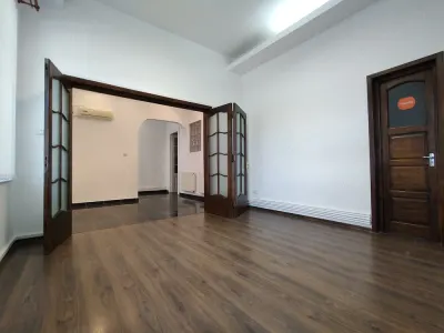Spatiu comercial de inchiriat  Bulevardul Mamaia - Constanta