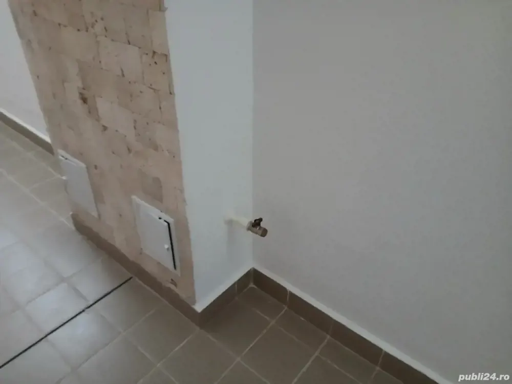 2 SPAȚII COMERCIALE de inchiriat in MANGALIA - foto 3