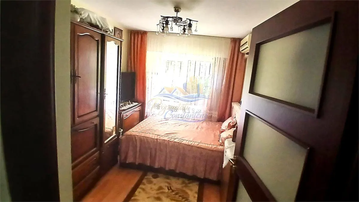 Apartament extins cu spatiu comercial - foto 3