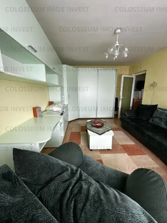 Apartament 2 camere, decomandat - zona Triaj - foto 3