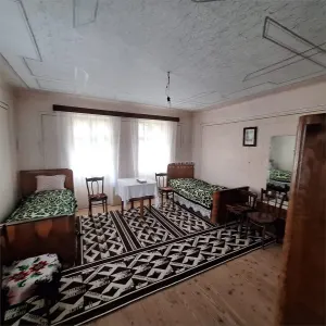 Casa cu Gradina si Teren, 4636 MP. Ghertenis - foto 3