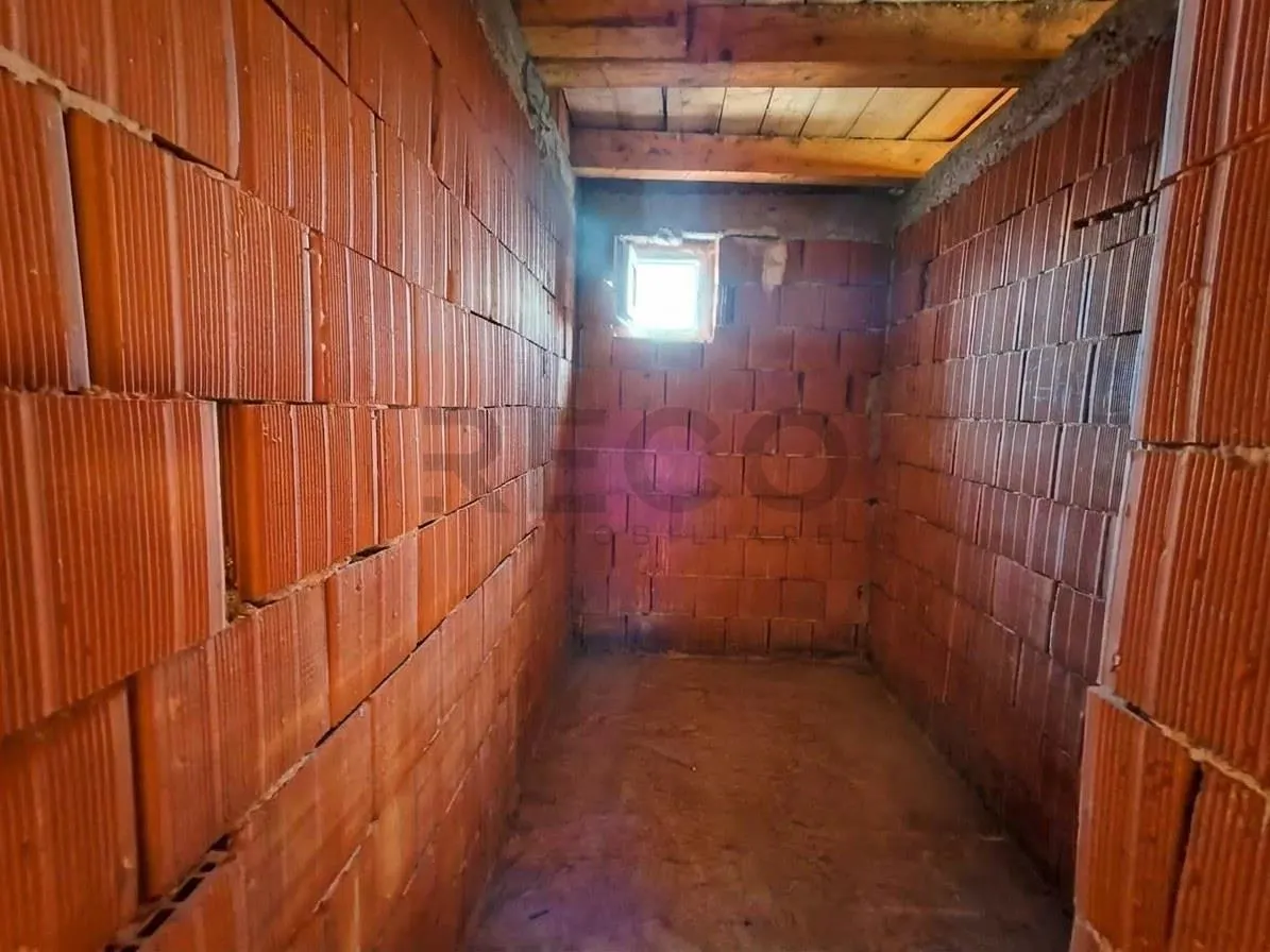 Reco Apartament nou cu 5 camere Beius - foto 8