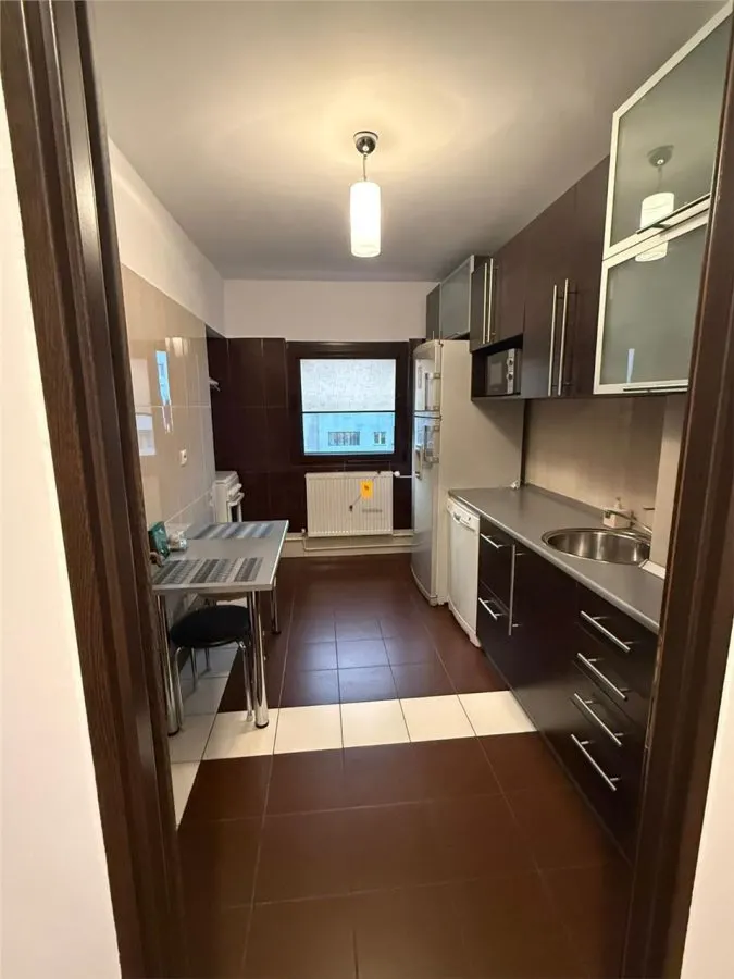 Inchiriere Apartament 2 camere zona Republicii - foto 5