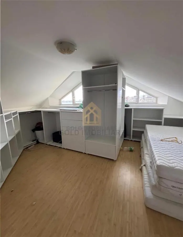 Apartament 4 camere de inchiriat - foto 7