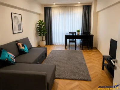 Apartament 3 camere, decomandat, renovat, pietonal, Racadau - Brasov