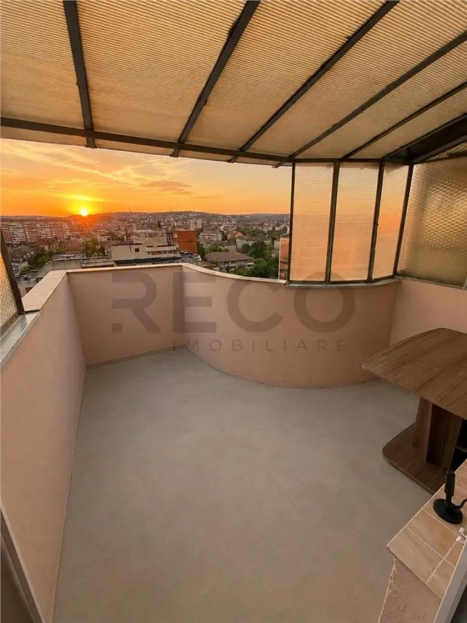 RECO Apartament  Bulevardul Dacia cu o priveliste superba asupra orasului - foto 3