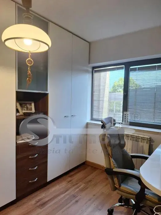Apartament 3 Camere Centru - 800 euro - foto 4