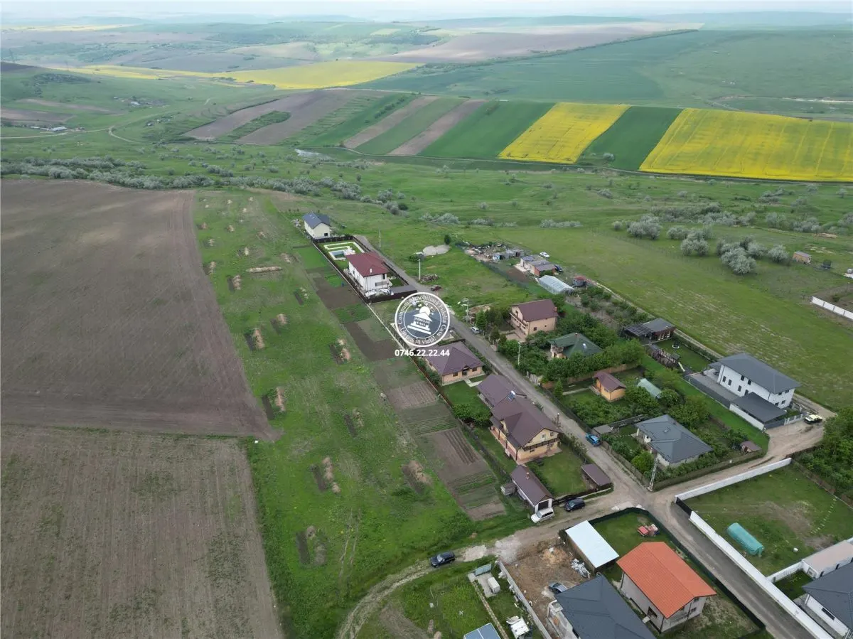 Teren intravilan 427 mp - Breazu , Iasi - foto 3