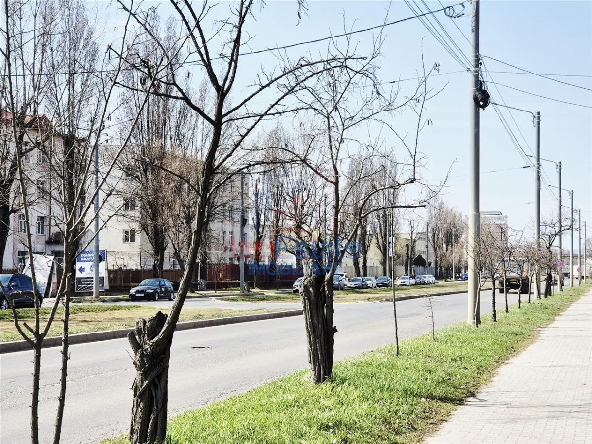 Hala industriala modernaâ€“2500 mp construiti, teren 5000 mp, acces TIR - foto 2