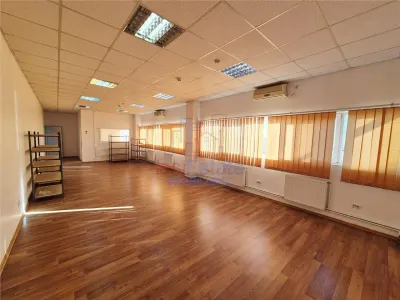 Hala industriala modernaâ€“2500 mp construiti, teren 5000 mp, acces TIR - foto 12