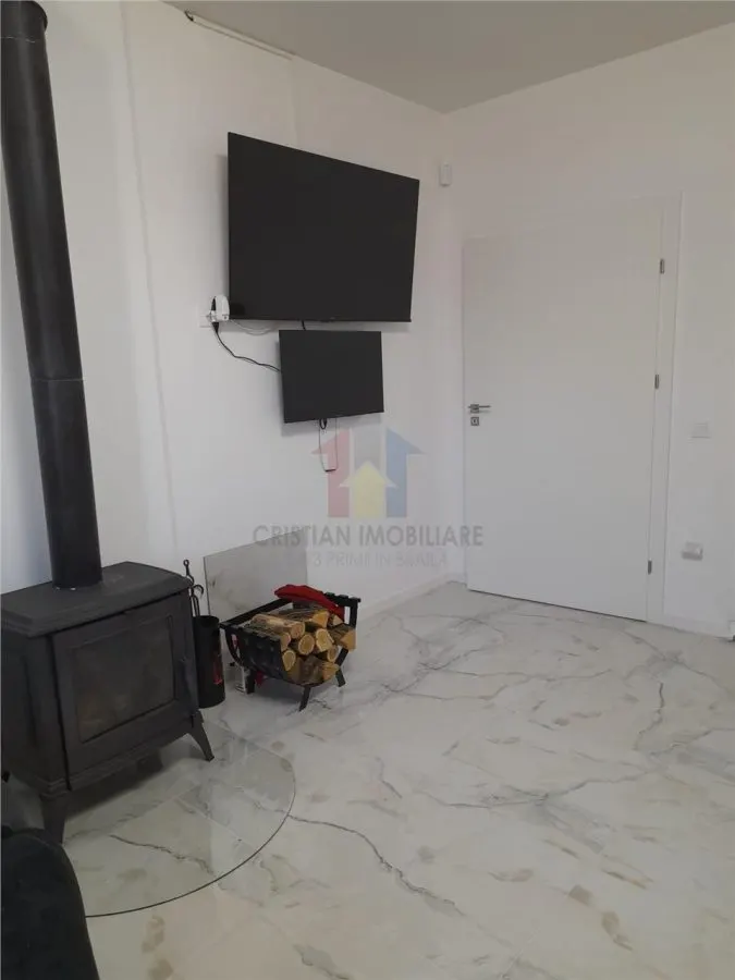 Vila P+M constructie 2020, pretabila doua famiili, teren 620 mp, Cazasu - foto 6