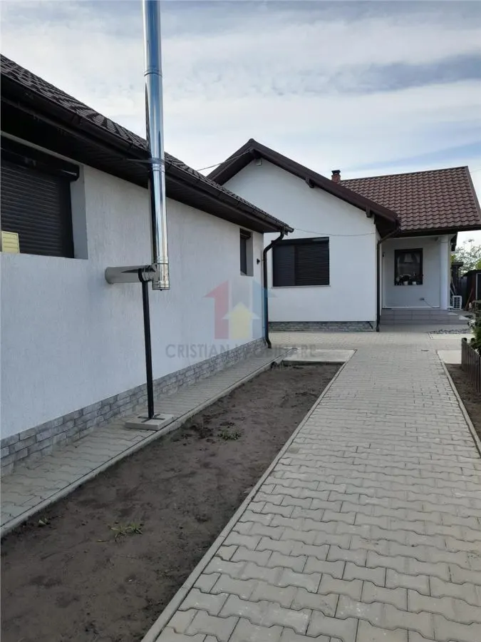 Vila P+M constructie 2020, pretabila doua famiili, teren 620 mp, Cazasu - foto 7