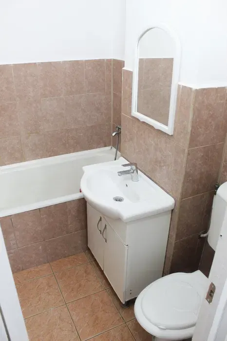 Apartament  2 camere Mircea cel Batran 360 euro - foto 6