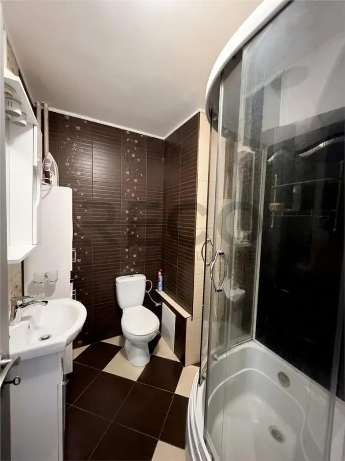RECO  APARTAMENT 4 camere Rogerius - foto 2