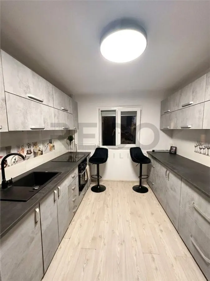 RECO  APARTAMENT 4 camere Rogerius - foto 7