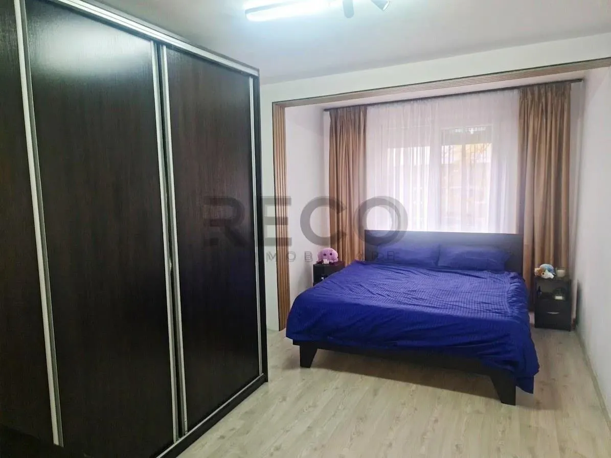 RECO  APARTAMENT 4 camere Rogerius - foto 8