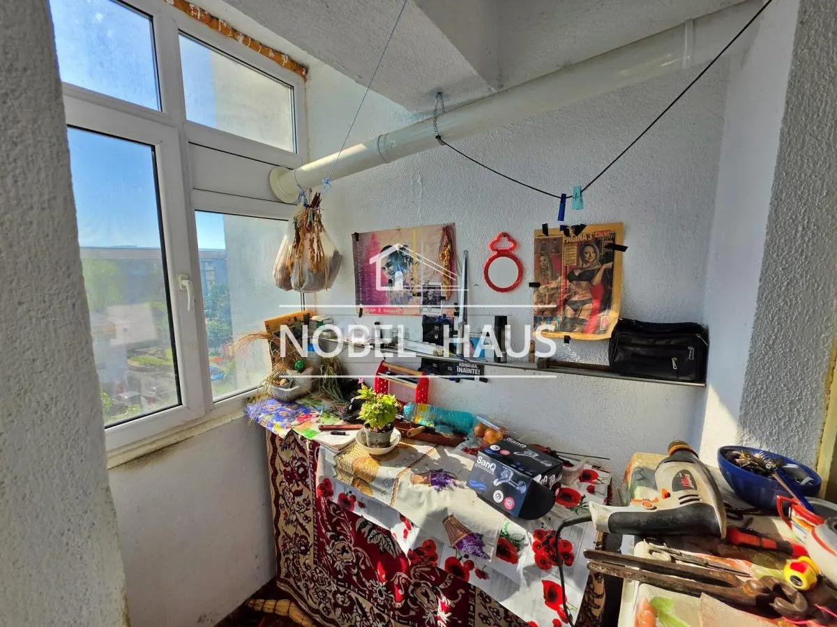 Apartament 2 camere, decomandat, etajul 4, zona Stadion - foto 9