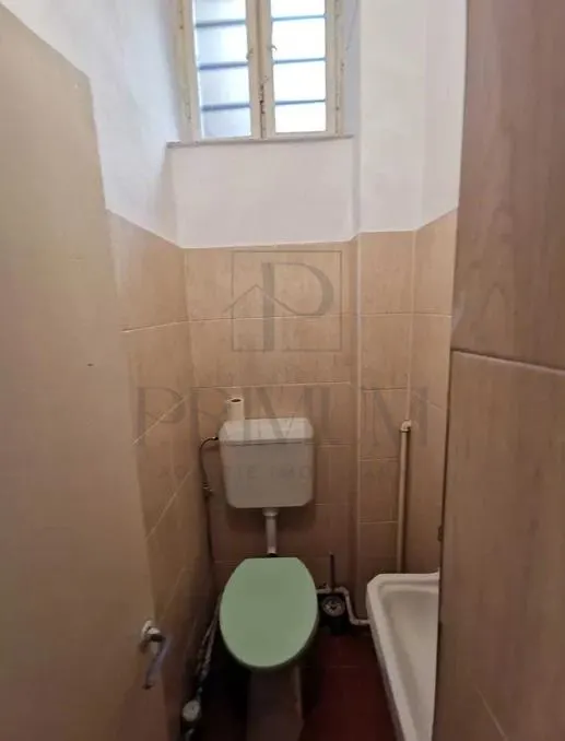ULTRACENTRAL - AP. 1 CAMERA + BOXA - perfect pentru investitie - foto 4