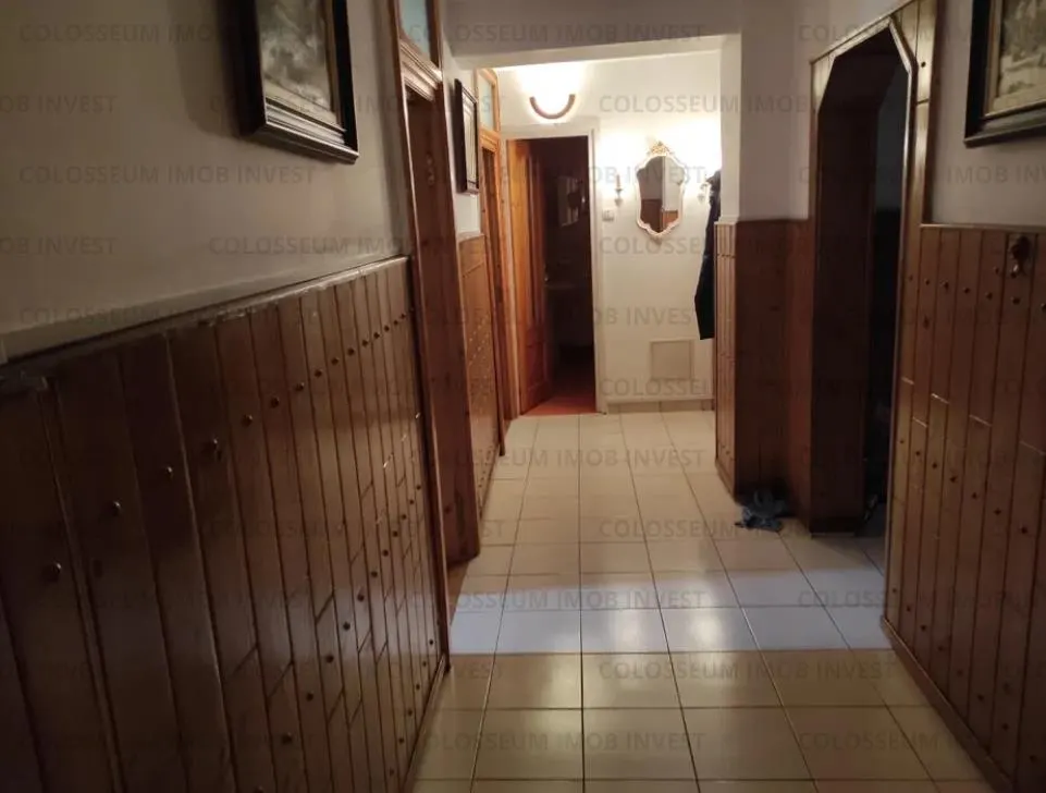 Apartament 4 camere, decomandat - zona Noua - foto 6