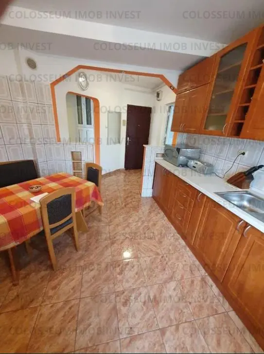 Apartament 2 camere, decomandat - zona Astra - foto 3