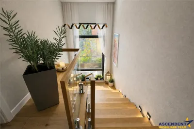 FILM!Vila cu arhitectura selecta, intr- o eleganta oaza de liniste - foto 5