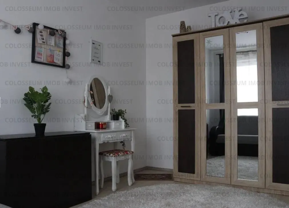 Apartament cu 2 camere, decomandat - zona Avantgarden - foto 3