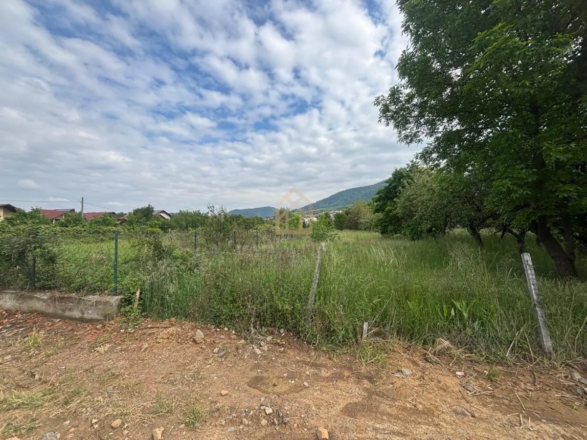 Teren intravilan de vânzare â€“ Zona Brândușelor - Baia Mare - foto 2