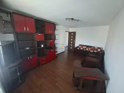Inchiriere apartament  3 camere zona  Mihai Bravu - Ploiesti