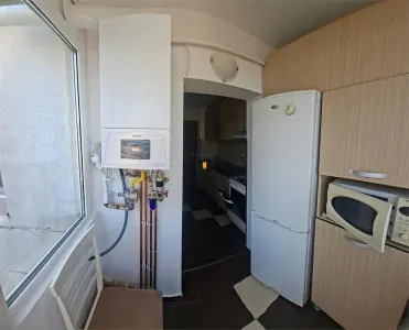 Inchiriere apartament  3 camere zona  Mihai Bravu - foto 5