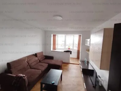 Apartament 2 camere, semidecomandat - Centrul Civic - foto 2