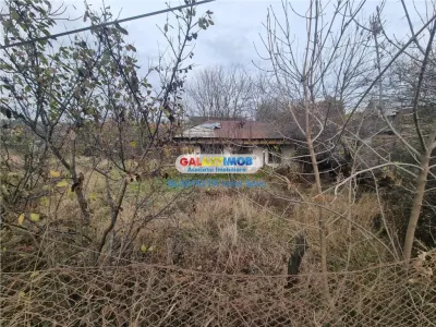 Chirie Teren intravilan pretabil spatiu comercial central Videle 2000m - foto 3