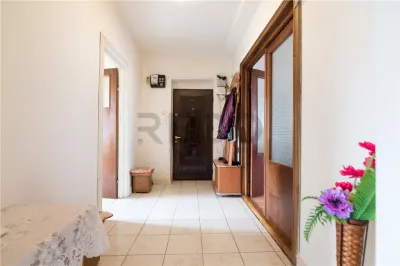 RECO Apartament 3 camere Rogerius â€“ luminos, dubla orientare - foto 14