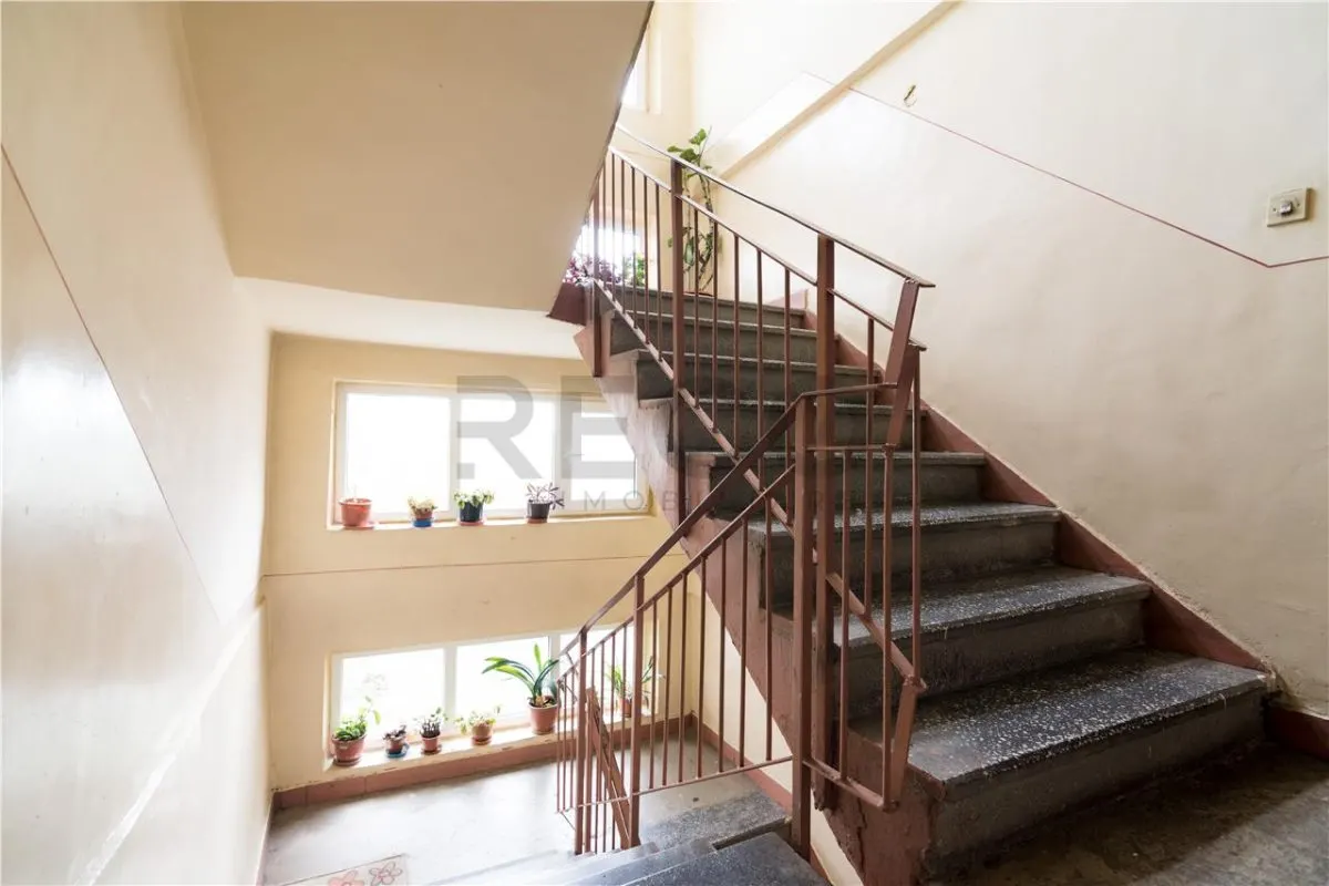 RECO Apartament 3 camere Rogerius â€“ luminos, dubla orientare - foto 17