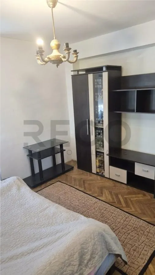 Reco Apartament in Oradea Ultracentral 98 mp - foto 4