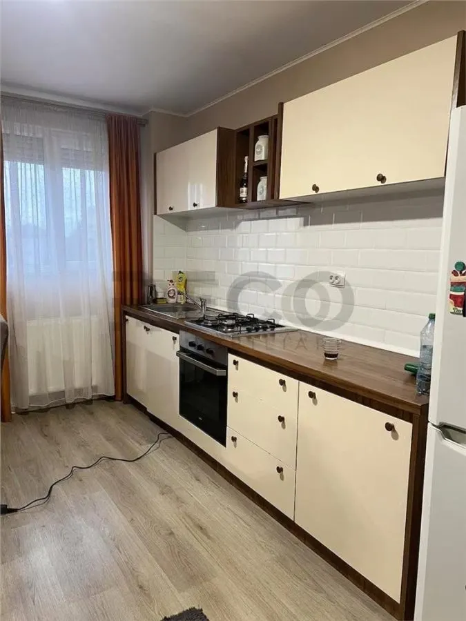 RECO  APARTAMENT 3 camere Rogerius - foto 3