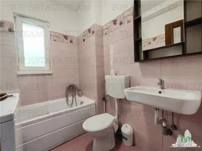 Apartament 3 camere Zona Centrala - foto 4