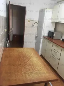 Apartament 2 camere, decomandat - zona Tractorul - foto 6