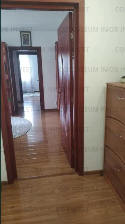 Apartament 2 camere, semidecomandat - zona Astra - foto 6