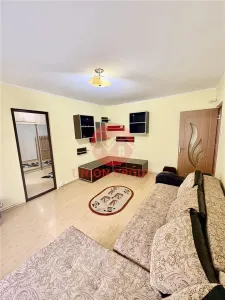 Apartament 3 camere semidecomandat Năvodari - Navodari
