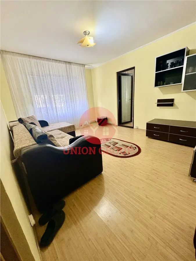 Apartament 3 camere semidecomandat Năvodari - foto 4